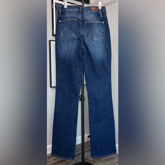 Judy Blue - Women Jeans - Picture 2 of 3